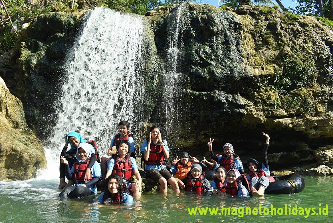Cave Tubing Goa Pindul