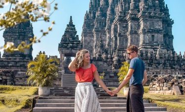 Paket Liburan Ke Jogja Untuk 2 Orang---
