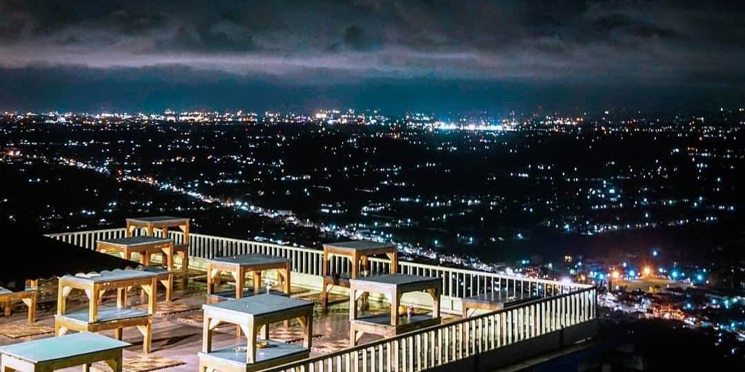 Nikmati Indahnya Gemerlap Malam di Bukit Bintang Patuk Gunungkidul