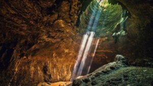 paket wisata goa di jogja