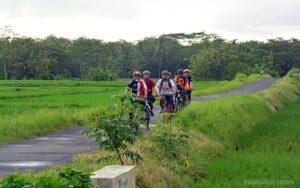 Paket Wisata Sepeda Jogja1